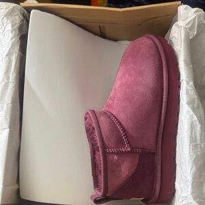 UGG Kids Slippers - Deep Burgundy